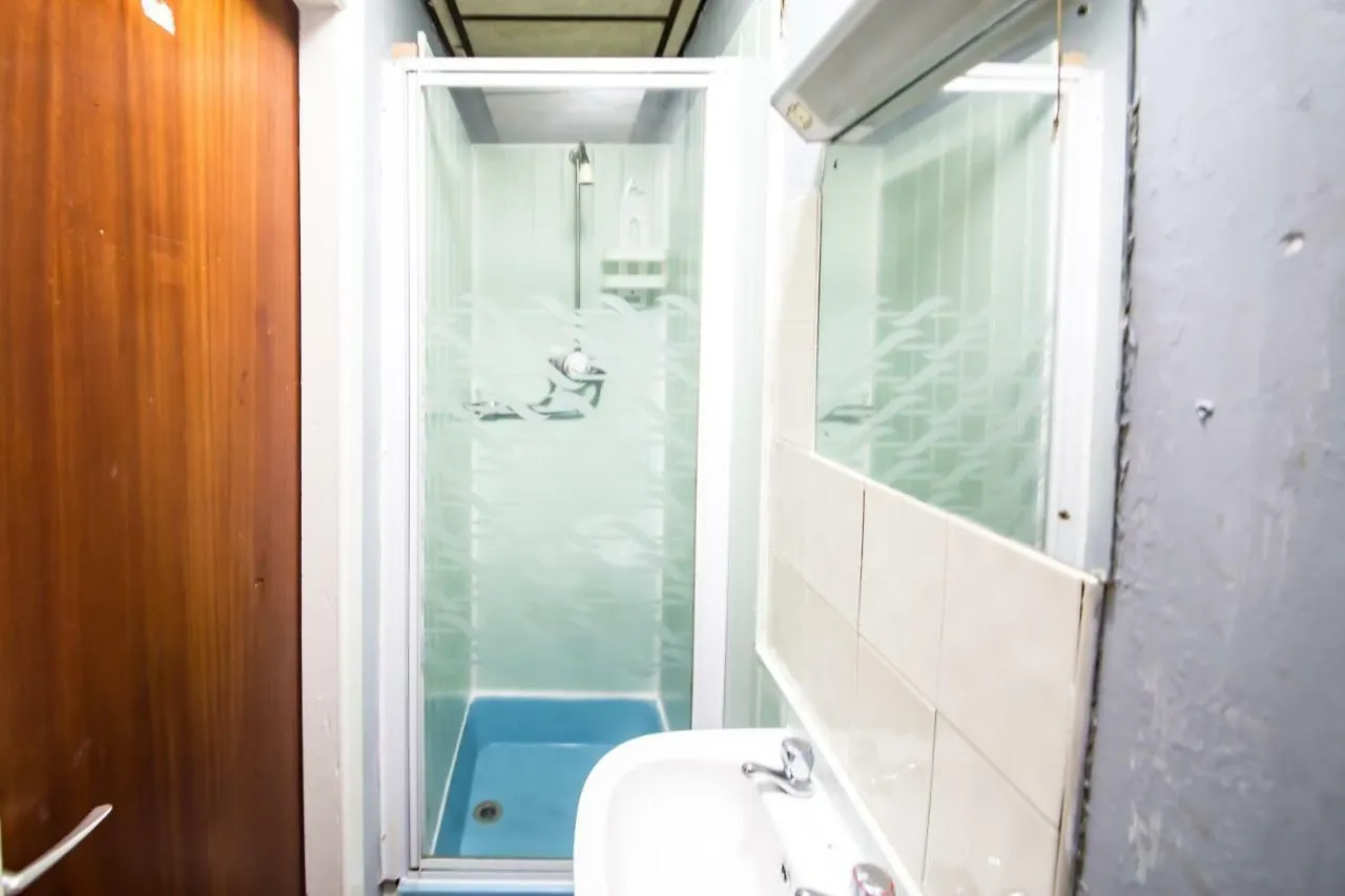 ***  Myroomz Silver Strand Hotel Blackpool United Kingdom