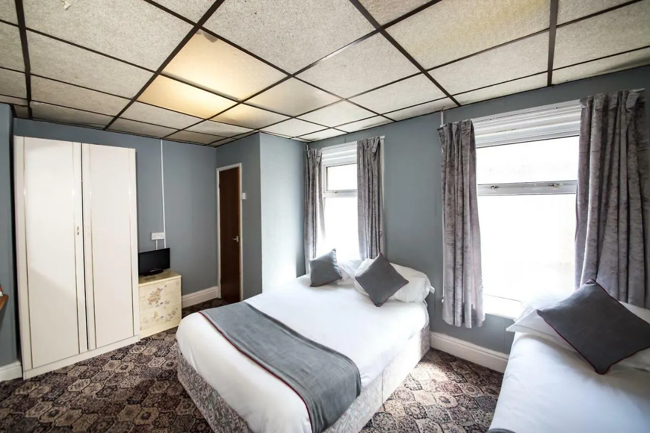 Myroomz Silver Strand Hotel Blackpool